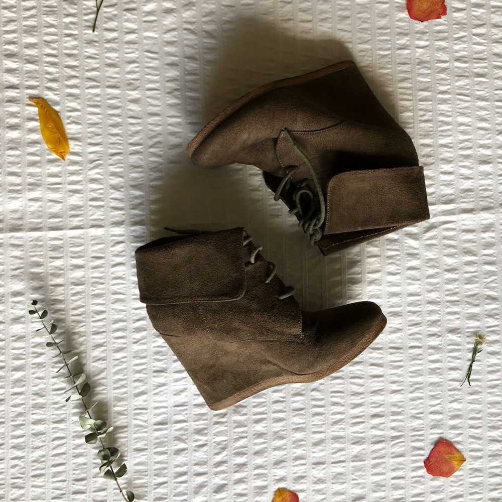 Mossimo Wedged Booties